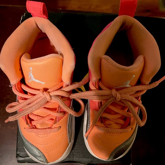 Jordan 12s Retro “Sunrise”. - Picture 6 of 6